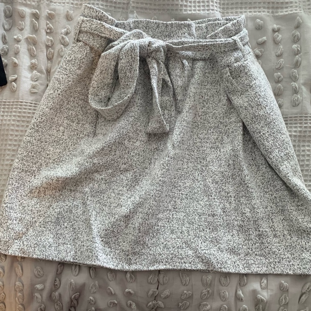 Dynamite tie skirt
